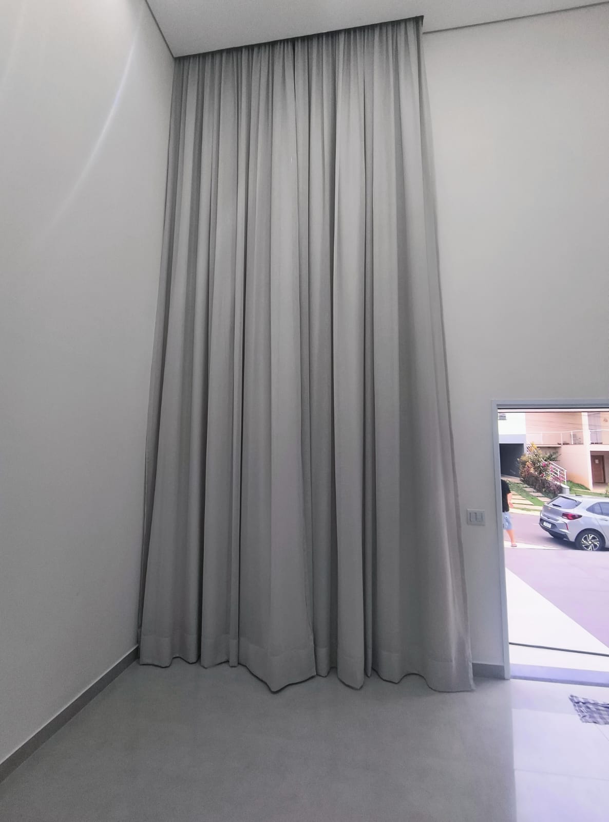 Cortinas em sala de estar